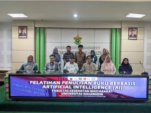 Pelatihan Penulisan Buku Berbasis Artificial Intelligence (AI) di Fakultas Kesehatan Masyarakat Universitas Hasanuddin, Makassar, 22 Oktober 2025